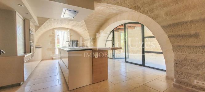 Acheter Prestige Uzes Gard