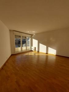 For rent Levallois-perret 2 rooms 46 m2 Hauts de Seine (92300) photo 0