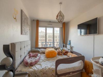 For sale Noisy-le-sec 4 rooms 83 m2 Seine saint denis (93130) photo 4