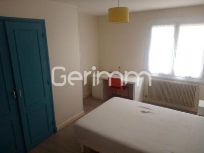 For sale Grenoble 4 rooms 69 m2 Isere (38100) photo 2