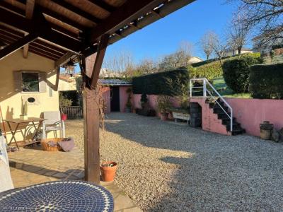 For sale Ruffec 4 rooms 111 m2 Charente (16700) photo 3