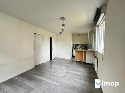 For sale Dreux 2 rooms 39 m2 Eure et loir (28100) photo 2