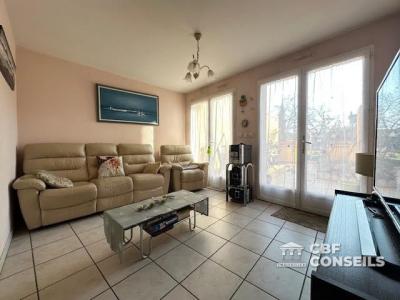 For sale Riom 5 rooms 103 m2 Puy de dome (63200) photo 0