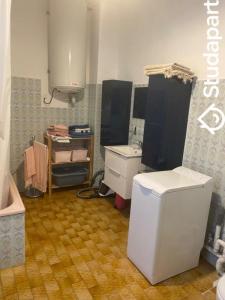 For rent Avignon 1 room 14 m2 Vaucluse (84000) photo 3