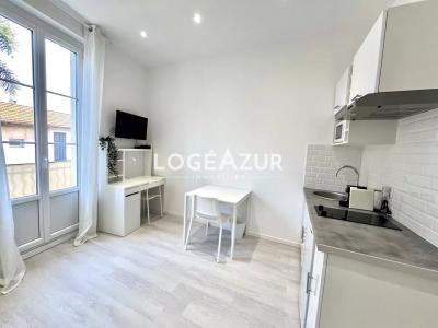 Louer Appartement Juan-les-pins Alpes Maritimes