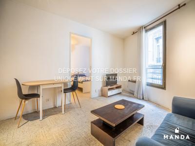 For rent Marseille-1er-arrondissement 2 rooms 35 m2 Bouches du Rhone (13001) photo 1