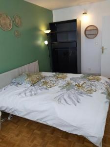 For rent Rueil-malmaison 1 room 12 m2 Hauts de Seine (92500) photo 0