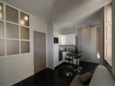 For rent Lyon-2eme-arrondissement 2 rooms 35 m2 Rhone (69002) photo 0