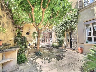 For sale Uzes 8 rooms 230 m2 Gard (30700) photo 0