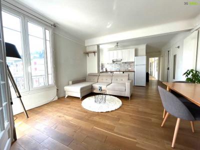 For rent Courbevoie 3 rooms 64 m2 Hauts de Seine (92400) photo 1