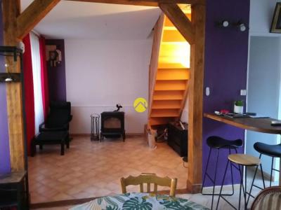 For sale Saint-amand-montrond 2 rooms 67 m2 Cher (18200) photo 2