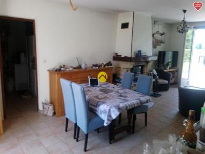 For sale Saint-amand-montrond 6 rooms 120 m2 Cher (18200) photo 3