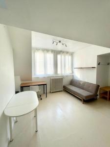 For rent Lille 1 room 21 m2 Nord (59800) photo 1