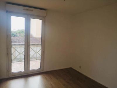 For rent Aucamville 2 rooms 37 m2 Haute garonne (31140) photo 3