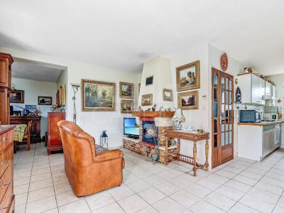 For sale Decines-charpieu 4 rooms 99 m2 Rhone (69150) photo 3