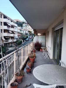 For sale Nice 4 rooms 87 m2 Alpes Maritimes (06000) photo 2