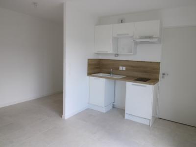 For rent Nantes 1 room 26 m2 Loire atlantique (44000) photo 0