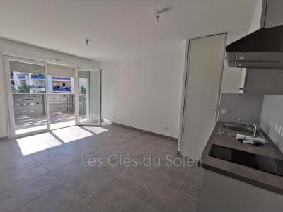 For rent Toulon 2 rooms 38 m2 Var (83000) photo 1