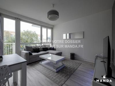 Louer Appartement 10 m2 Pau