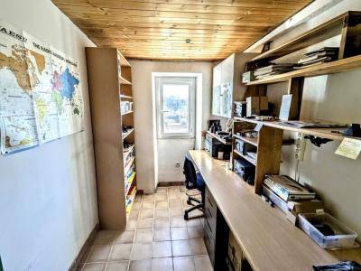 For sale Tour-d'aigues 5 rooms 90 m2 Vaucluse (84240) photo 2