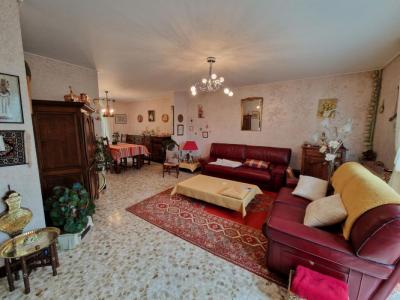 For sale Lisieux 5 rooms 130 m2 Calvados (14100) photo 3