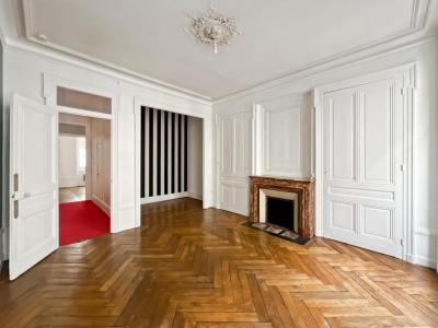 Annonce Location 4 pices Appartement Lyon-6eme-arrondissement 69