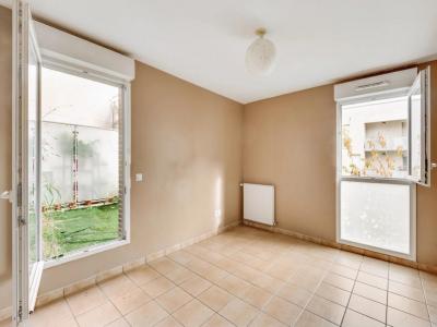 For sale Bobigny 4 rooms 83 m2 Seine saint denis (93000) photo 3