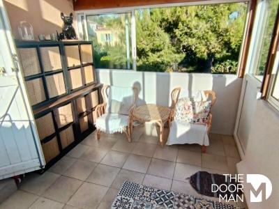 For sale Hyeres 4 rooms 59 m2 Var (83400) photo 1