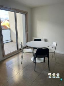 For rent Lyon-3eme-arrondissement 2 rooms 45 m2 Rhone (69003) photo 2