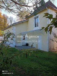 For sale Bergerac 5 rooms 127 m2 Dordogne (24100) photo 1