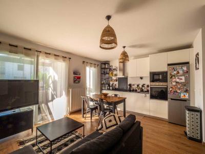 For sale Saint-pierre-d'irube 3 rooms 69 m2 Pyrenees atlantiques (64990) photo 1