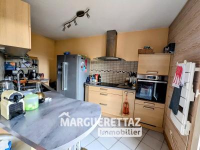 For sale Vetraz-monthoux 3 rooms 83 m2 Haute savoie (74100) photo 2