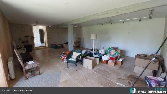 For sale 5 rooms 246 m2 Lot (46230) photo 2