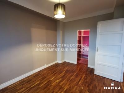 For rent Lyon-8eme-arrondissement 3 rooms 56 m2 Rhone (69008) photo 2