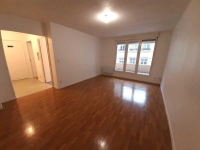 For sale Lyon-6eme-arrondissement 2 rooms 47 m2 Rhone (69006) photo 3