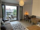 For rent Apartment Suresnes  28 m2