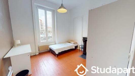 For rent Saint-etienne 1 room 105 m2 Loire (42100) photo 1