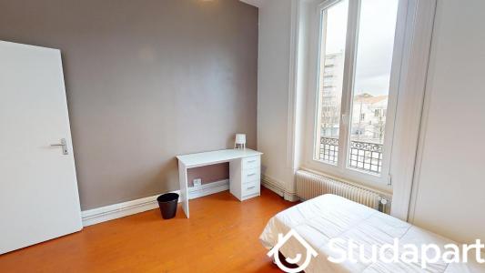 For rent Saint-etienne 1 room 105 m2 Loire (42100) photo 2