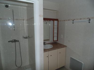 For sale VILLAGE 2 rooms 46 m2 Ain (01270) photo 3