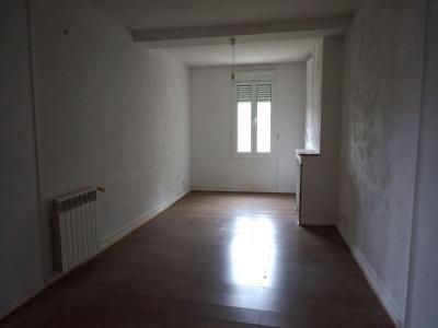 For sale PROCHE GARE 2 rooms 57 m2 Yonne (89100) photo 2