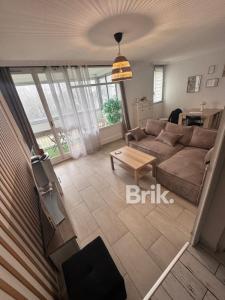 For sale Bron 3 rooms 61 m2 Rhone (69500) photo 0