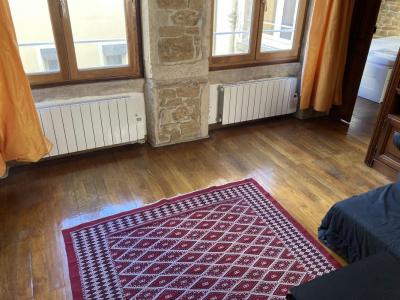 For rent Lyon-2eme-arrondissement 3 rooms 48 m2 Rhone (69002) photo 3