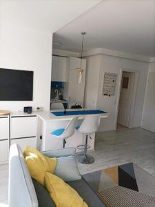 Annonce Location 2 pices Appartement Paris-17eme-arrondissement 75