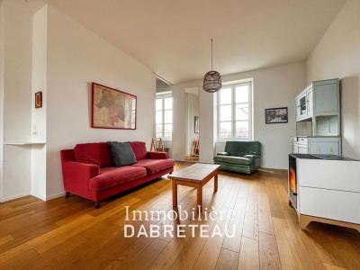 For rent Vaulx-en-velin 3 rooms 91 m2 Rhone (69120) photo 0