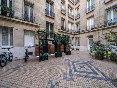 For sale Paris-6eme-arrondissement 1 room 6 m2 Paris (75006) photo 2