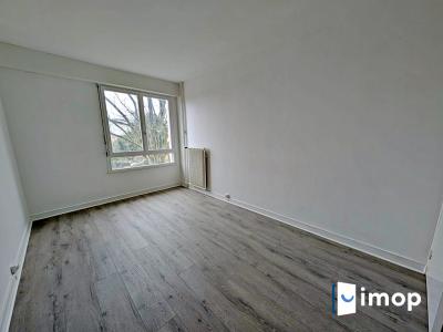 For sale Evry 5 rooms 94 m2 Essonne (91000) photo 4