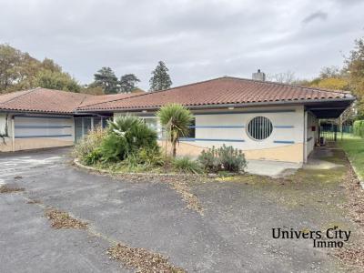 For rent Basse-goulaine 225 m2 Loire atlantique (44115) photo 0