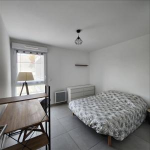 For rent Marseille-4eme-arrondissement 3 rooms 57 m2 Bouches du Rhone (13004) photo 2