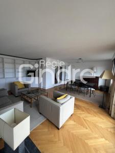 For rent Lyon-6eme-arrondissement 3 rooms 88 m2 Rhone (69006) photo 2