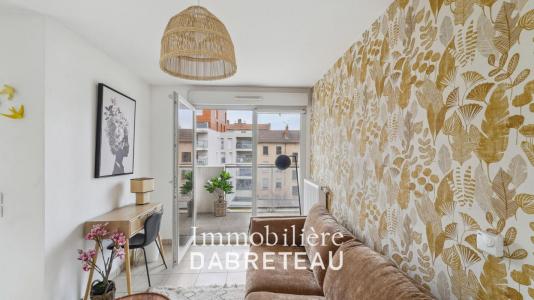 For rent Villeurbanne 2 rooms 41 m2 Rhone (69100) photo 0